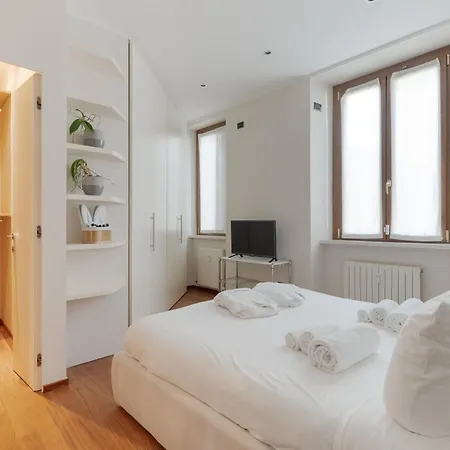 Apartament Brera Quadrilocale Di Lusso Con Sauna Mediolan
